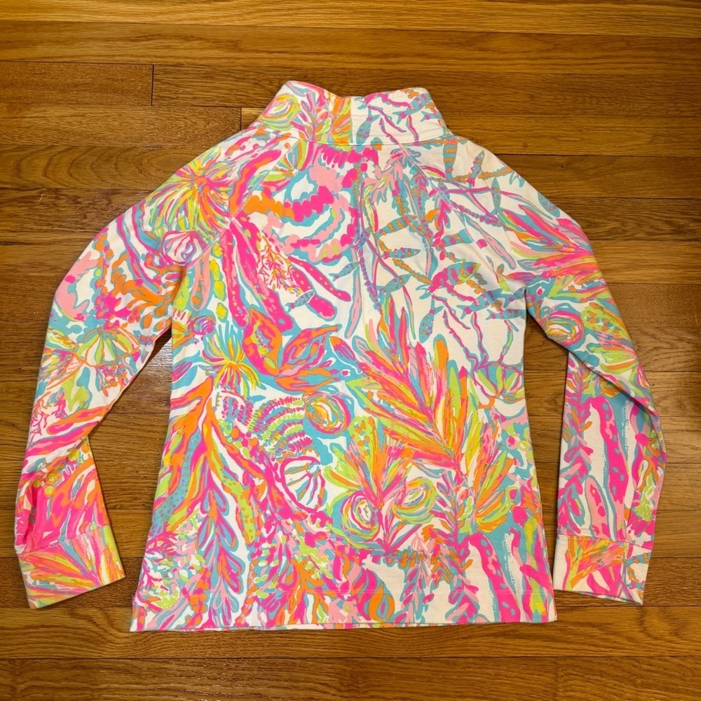 Lilly Pulitzer Skipper Popover 1/2 Zip Scuba to Cuba Resort Multi - Size Small - Picture 5 of 6